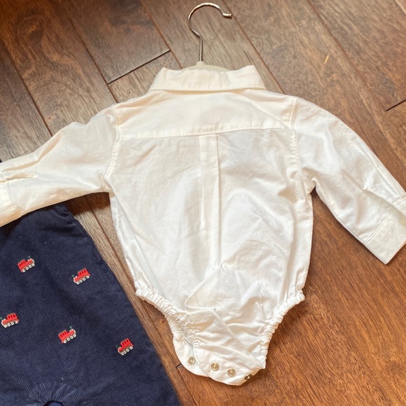 Janie and Jack Baby Train Oxford Bodysuit and train overalls - Picture 13 of 13